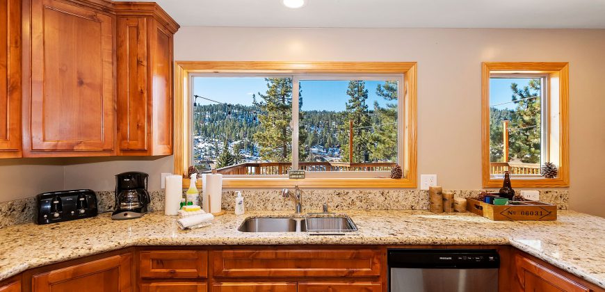 Lakeview Retreat Chalet